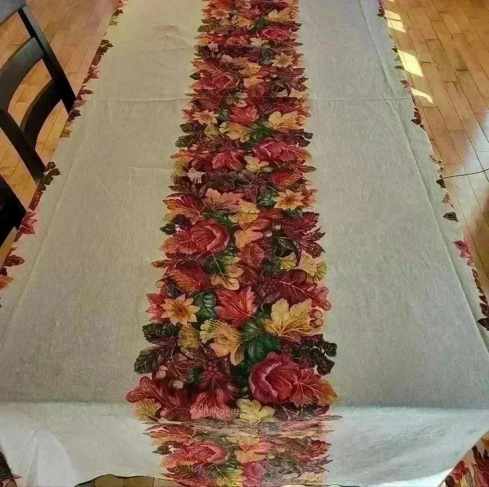Autumn Blooms Tablecloth 60x90
